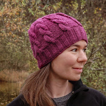 Lade das Bild in den Galerie-Viewer, "Phewa" - Beanie: Fuchsia