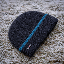Lade das Bild in den Galerie-Viewer, "Kathmandu" - Beanie: petrol