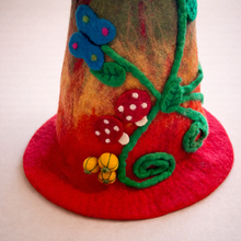 Lade das Bild in den Galerie-Viewer, Spitzer Filzhut-Regenbogen