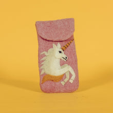 Lade das Bild in den Galerie-Viewer, "Zauberpferd" | Handyhülle