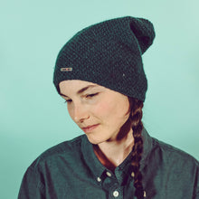 Lade das Bild in den Galerie-Viewer, &quot;Lukla&quot; | Long Beanie: petrol
